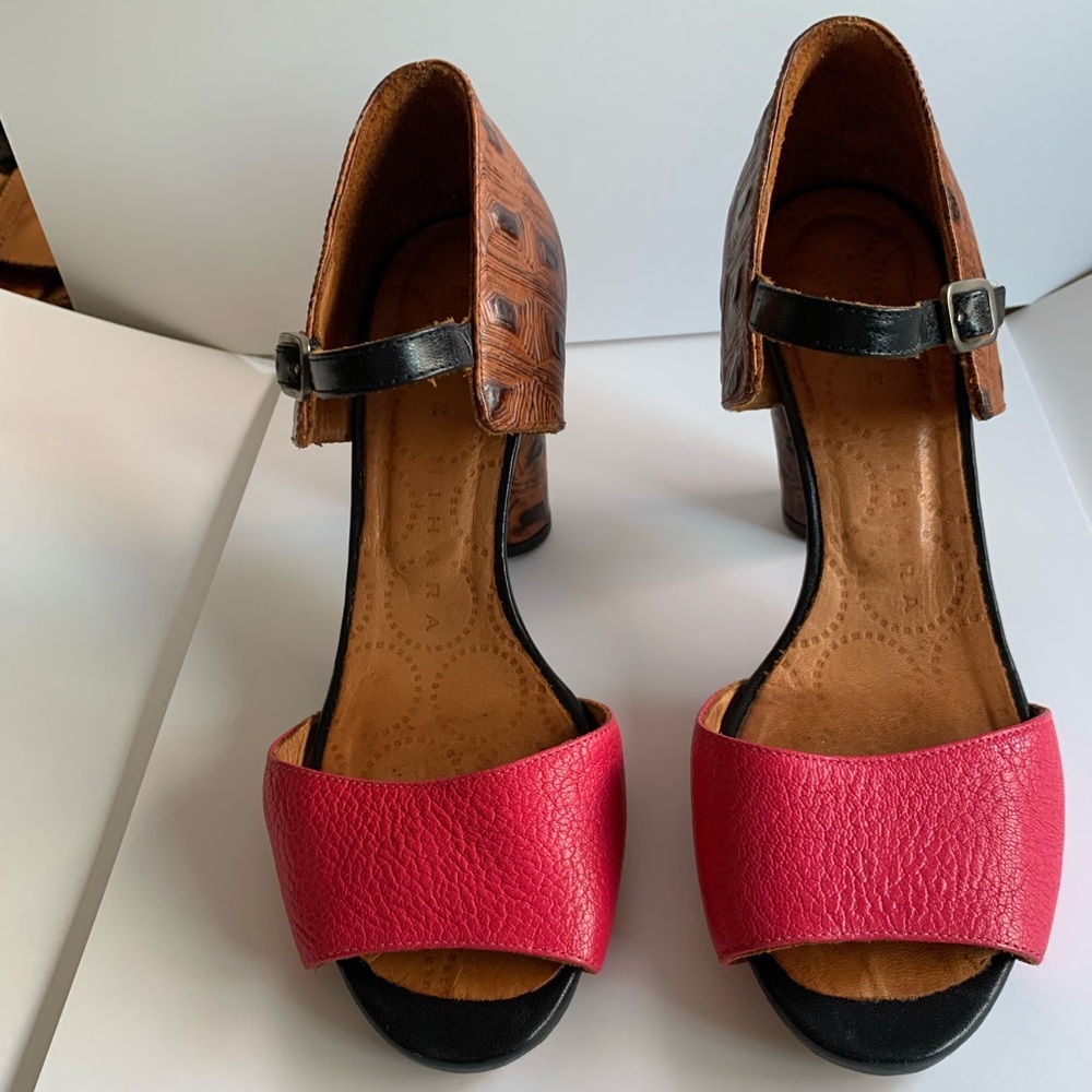Chie Mihara ankle strap sandal